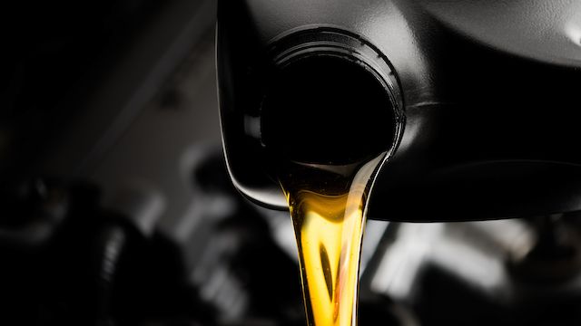 Importance of Changing Your Generator's Engine Oil